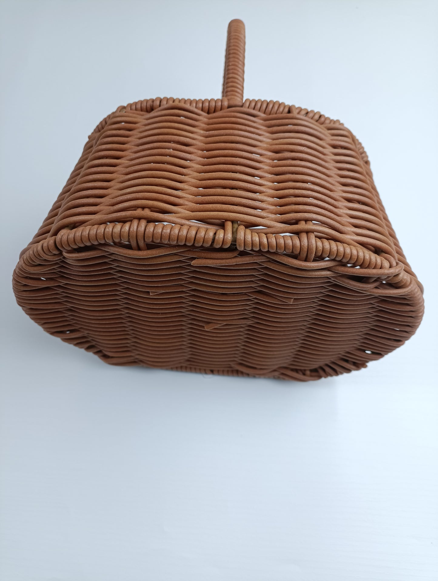 WHTAOYDS Baskets for household purposes, not of metal plastic hand basket imitation rattan woven flower basket gift basket picnic outdoor fruit basket household storage basket