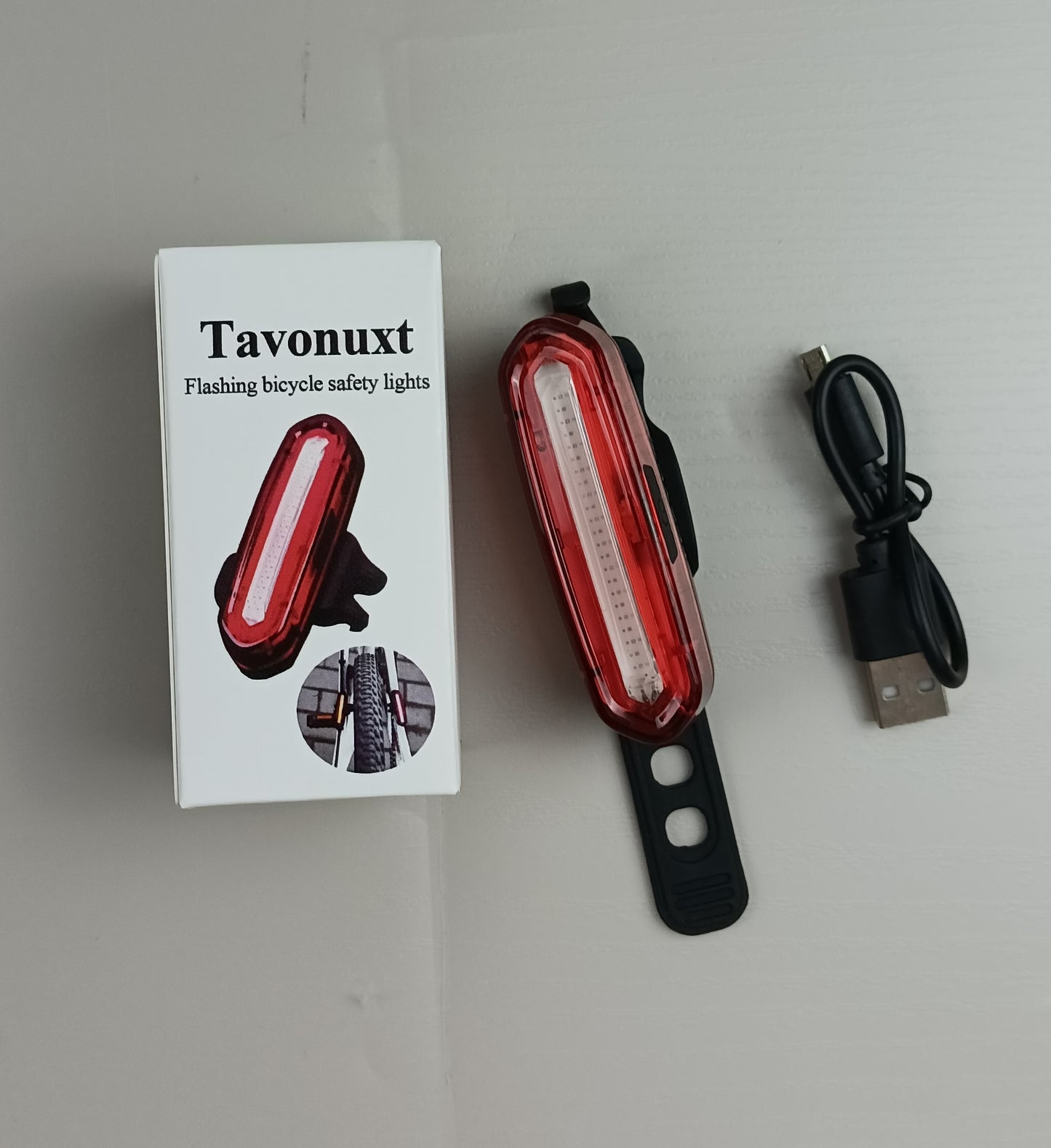 Tavonuxt Flashing bicycle safety lights Universal bicycle tail light night riding warning light rechargeable burst flash light children's car rear tail light night running light cycling equipment