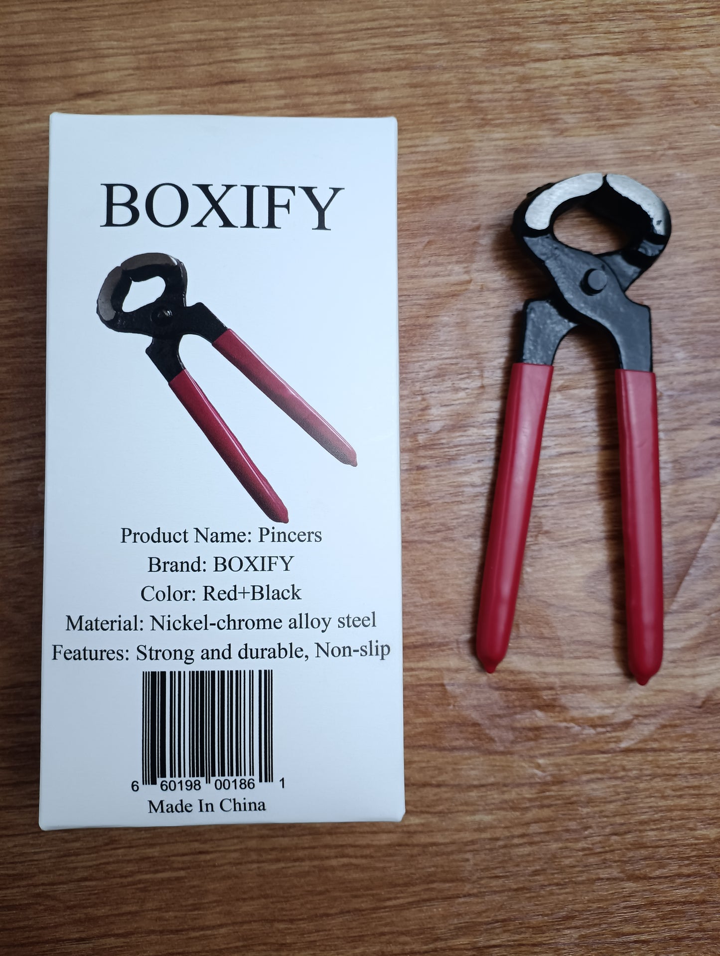 BOXIFY Hand tools, namely, pincers walnut pliers nail driver woodworker nail puller top jaw pliers pliers flat blade scissors tree trimming vise