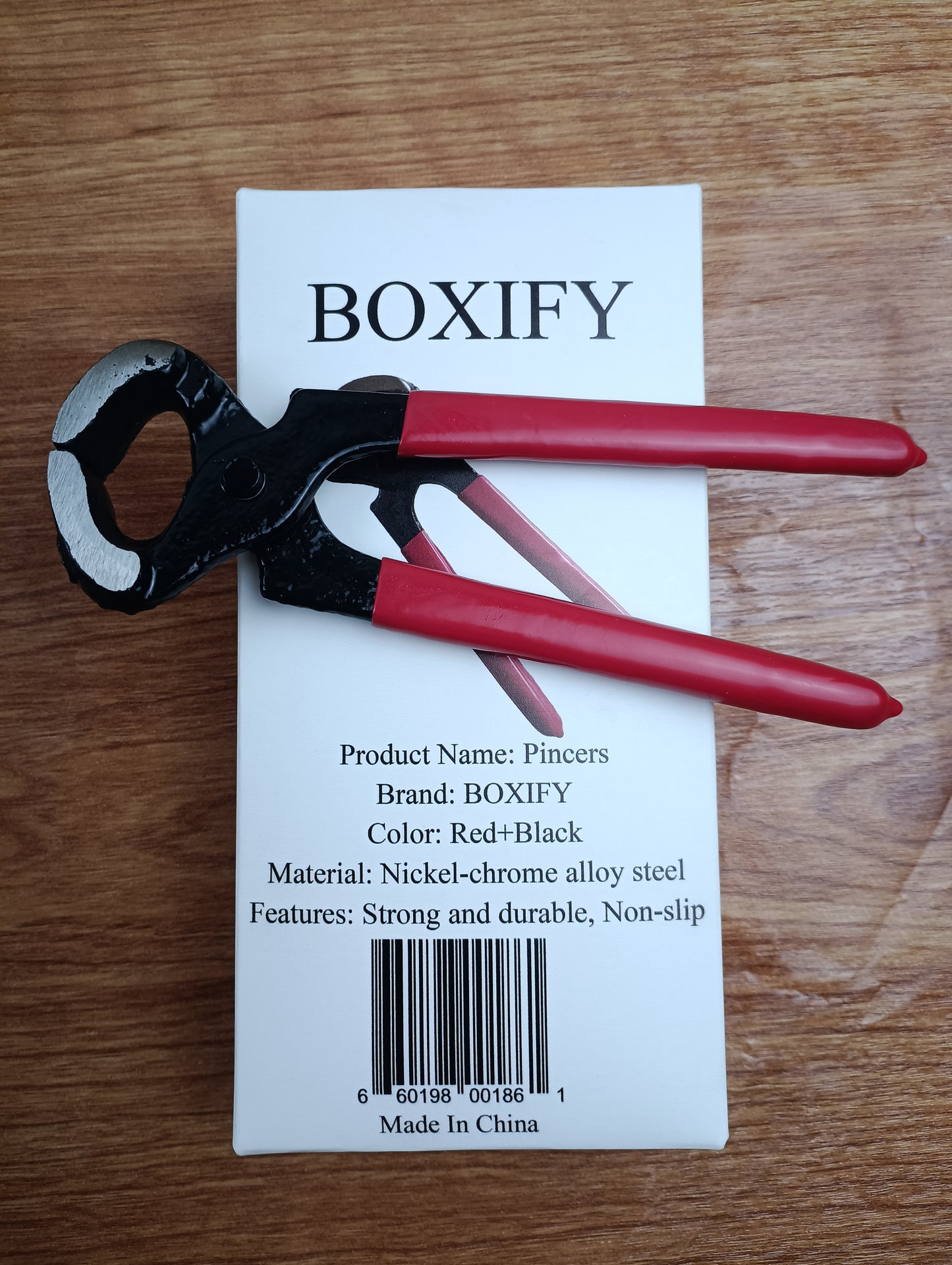 BOXIFY Hand tools, namely, pincers walnut pliers nail driver woodworker nail puller top jaw pliers pliers flat blade scissors tree trimming vise