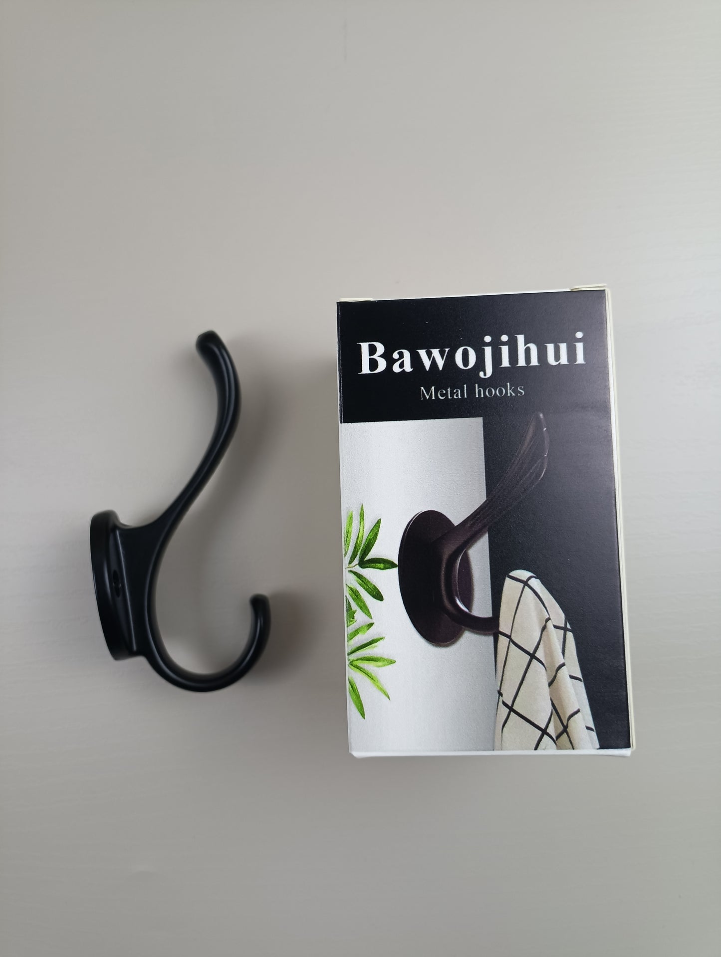 Bawojihui Metal hooks hanging hooks black single hooks perforated clothes coat hooks wall hanging wall entry closet shoe cabinet household hooks