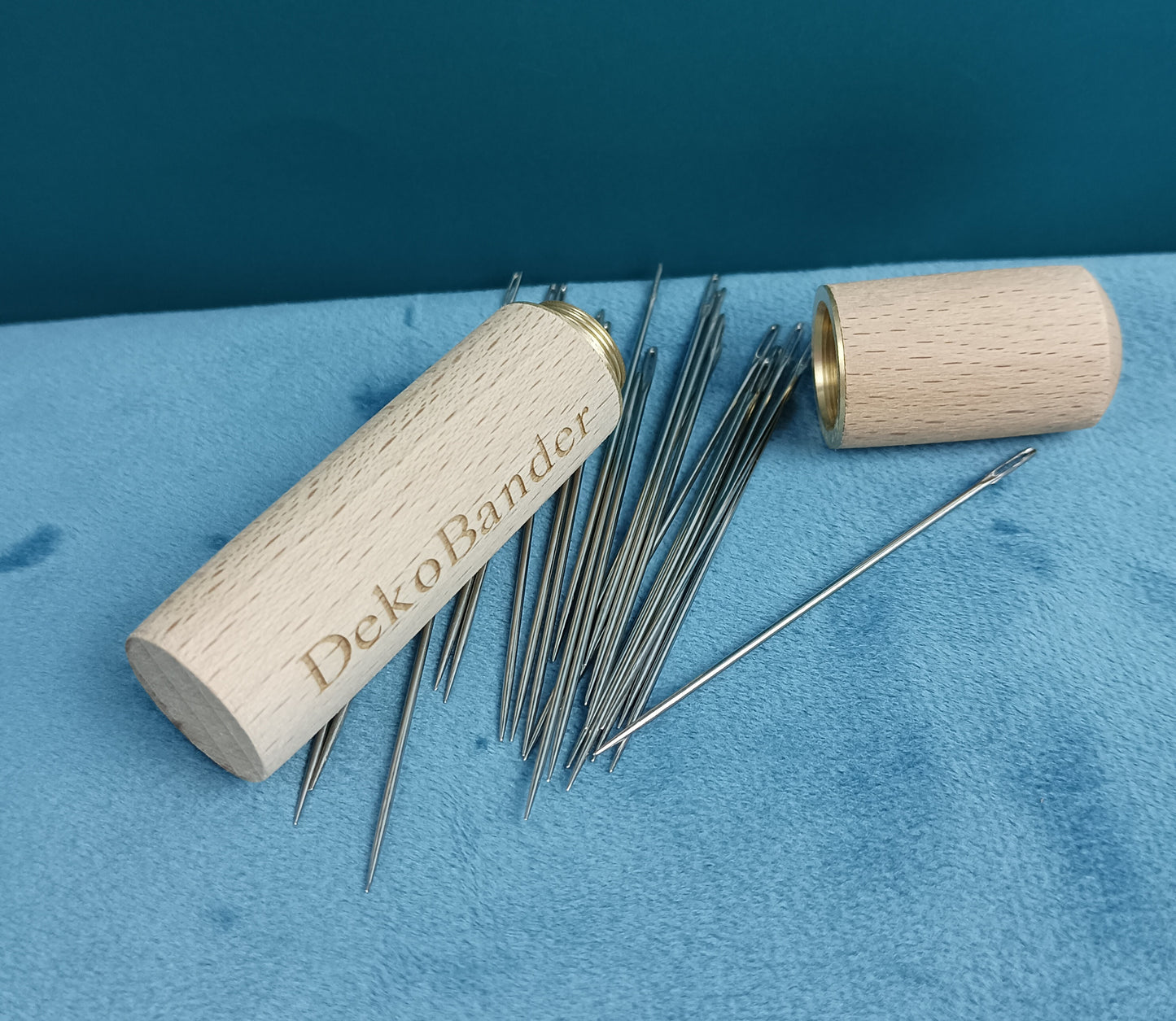 DekoBander Needles Big Eye Needles with Wooden Barrel Hand Sewing Needles Sharp Steel Needles Sewing Quilt Needles Household Sewing Needles Old Old Man