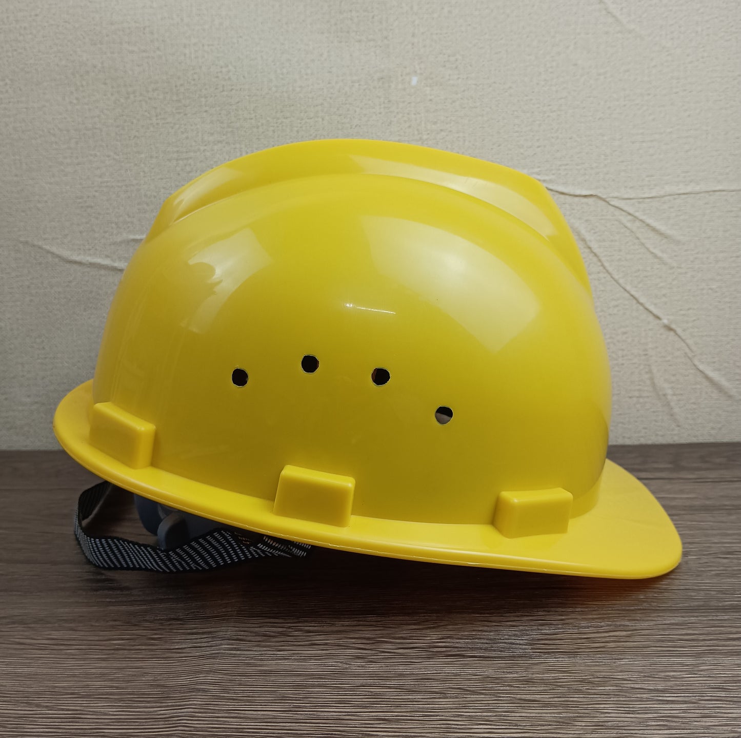 Tavonuxt Safety helmets universal helmet site hat engineering construction worker leader construction work helmet ABS material can be DIY