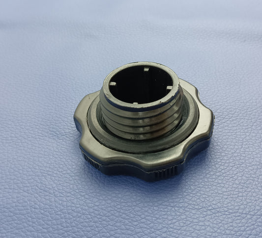 YYBMBFBYQ Vehicle engine parts, namely, oil tank plugs and caps applicable to a variety of models of oil tank cap van oil tank cap universal oil tank plugs oil tank cap